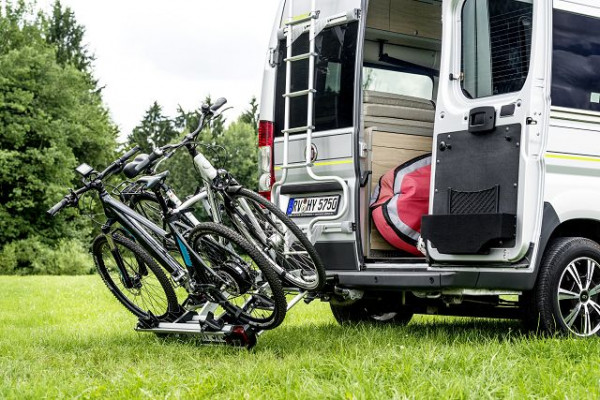 Folding bicycle rack – tow bar-mounted for 3 bicycles