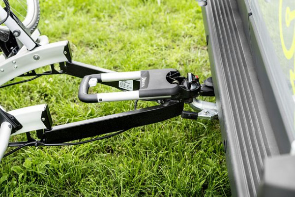 Folding bicycle rack – tow bar-mounted for 3 bicycles